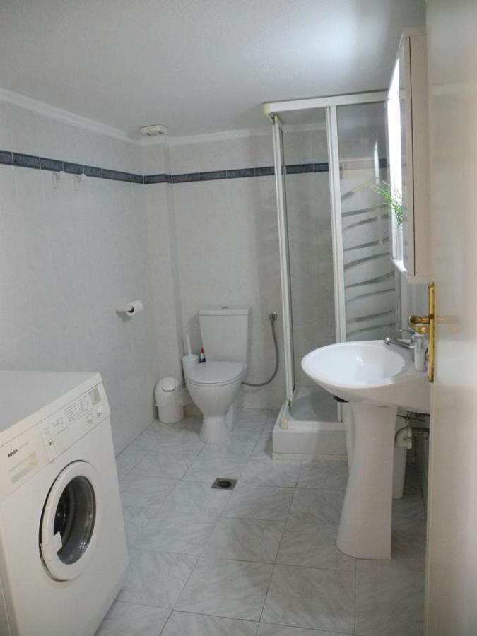 Vassilikos Apartment Flogita Luaran gambar